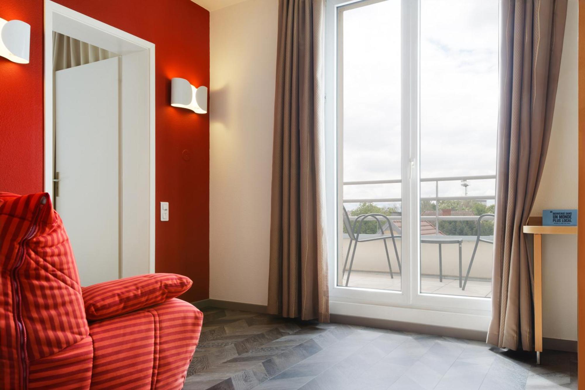Logis Hotel Beausejour Colmar Eksteriør billede