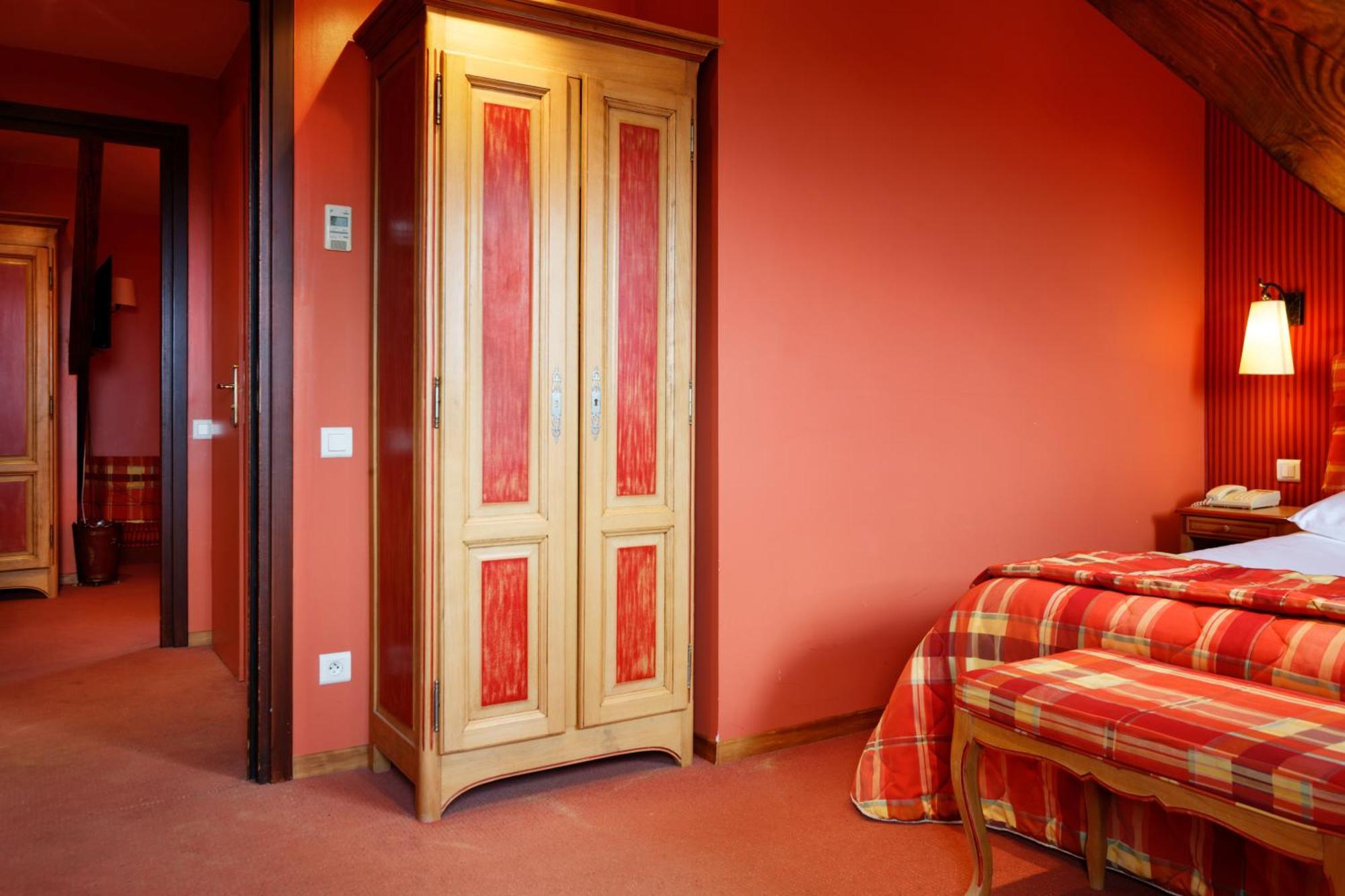 Logis Hotel Beausejour Colmar Eksteriør billede